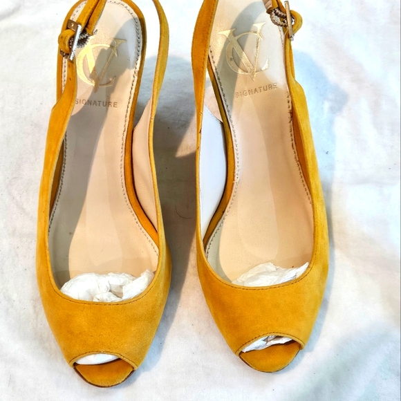 Italian made Vero Cuoio Signature Suede open toe slingback wedges size 5.5 - Picture 3 of 9